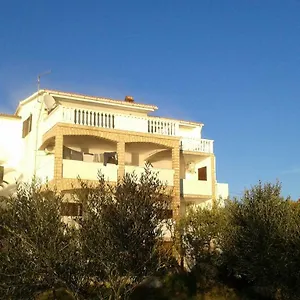 Apartament Rumora Ivan, Povljana