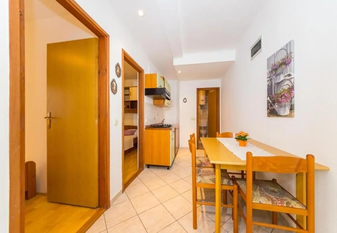 Apartment San Povljana